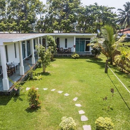 Lost Paradise Sri Lanka Mirissa Exterior foto